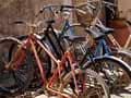 Free mobiles, bicycles for retaining Bihar migrant labourers