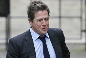 Hugh Grant: Non-Murdoch tabloid hacked me in 2007 