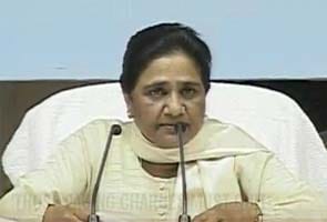 FDI in retail: Mayawati slams Centre, says move to benefit 'Rahul's foreign friends'