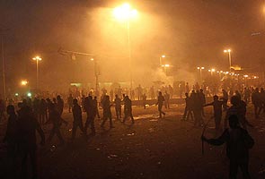 Deadly clashes grip Cairo's Tahrir Square, 11 killed