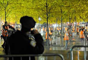 Police clear Zuccotti park of Wall Street protesters