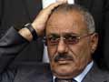 Yemen crisis: Saleh signs deal to transfer power
