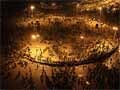 Hundreds back on Cairo's Tahrir Square after night of clashes