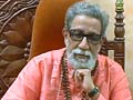 Bal Thackeray visits ailing RK Laxman at home