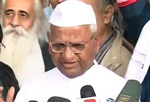 Anna writes to PM again, accuses the government of betrayal