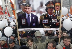 Thousands join anti-Putin rally in Moscow