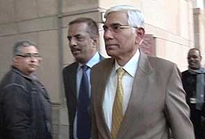 House panel members quiz CAG Vinod Rai over 2G loss estimates