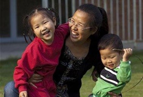 In China, a daring few challenge one-child limit