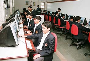 1 lakh students trained through e-literacy move 
