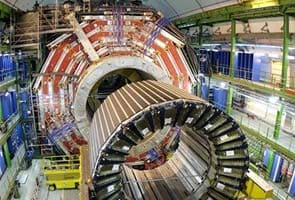 New data said to narrow hunt for 'God particle'