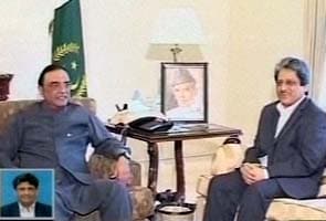Zardari appears on TV to quell speculation