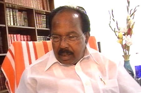 Anna's demands not practicable: Veerappa Moily