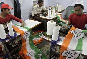 Congress, BJP fail to stem revolt in Uttarakhand 