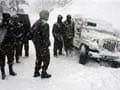 Kashmir: 1 BSF personnel killed, 5 Armymen missing after being swept away by avalanche
