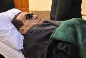 Mubarak defence challenges death penalty call 