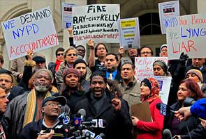 Muslims demand NY police chief's resignation for inflammatory film