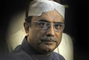 Zardari returns to Pak to attend special parliament session