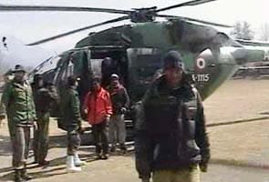 Kashmir avalanche: Indian Air Force rescues 11 civilians