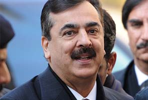 Pakistan Supreme Court to charge PM Gilani with contempt