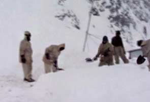 Major avalanches in Kashmir; 19 soldiers dead, 3 still trapped