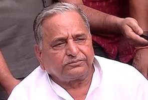 Election result: Mulayam, Akhilesh wrest UP from Mayawati, Badals beat incumbency in Punjab