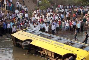 14 children feared dead as Andhra school bus falls into canal