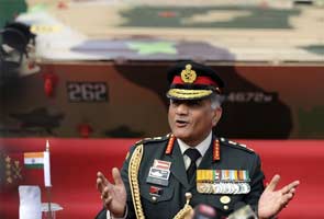 Army Chief names retired Lt General Tejinder Singh in his bribery complaint to CBI