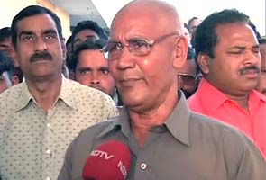 Gave a diamond to Madhya Pradesh govt, they gave me dustbin of ashes: Slain IPS officer's father to NDTV