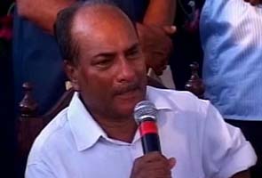 Presidential polls: Defence Minister AK Antony meets DMK chief Karunanidhi