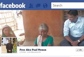 Huge traffic on Facebook page for collector kidnapped by Naxals