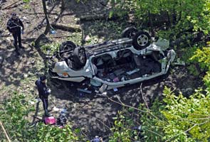 SUV plunges into New York's Bronx Zoo grounds; 7 killed