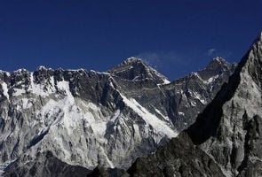 Son of legendary climber dies on Everest