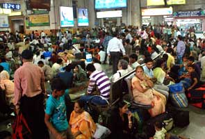 Mumbai rail services to be affected for next three days