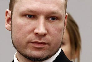 Norway mass murderer Breivik offers apology to his non-political victims