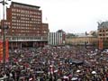 Thousands defy Norwegian mass killer with song