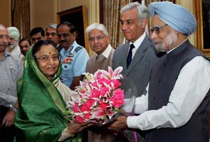 President Pratibha Patil leaves for visit to Seychelles, South Africa