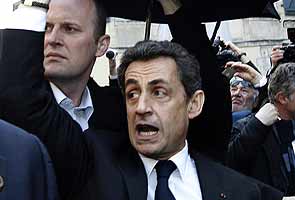 Sarkozy says Assad wants to 'wipe Homs from the map'