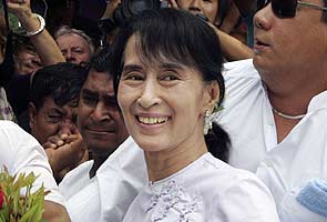 Too early to say if democracy in Burma is irreversible: Suu Kyi to NDTV