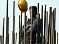 India feels pressure as growth rate is worse than predicted