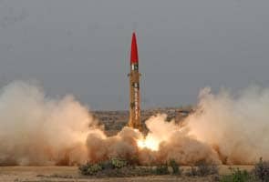 Pak test fires nuclear-capable short-range Hatf-IX missile