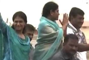 Jagan Mohan Reddy's bail plea deferred, mother begins campaign for by-poll