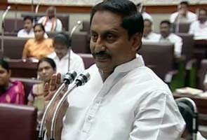 Andhra Pradesh Chief Minister Kirankumar Reddy hits campaign trail