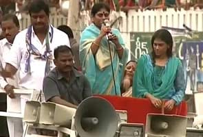 Jagan's mother launches campaign with stand-out numbers at rally