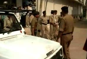 25 armed men attack police station; take away accused from custody