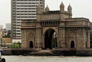 Terror alert in Mumbai over Pak men shows govt fumble