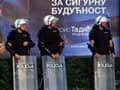 Serbians vote in shadow of economic crisis
