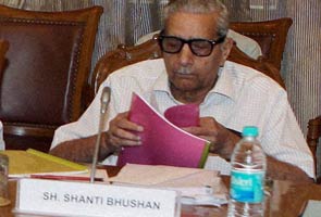 CD row: Delhi Police questions Shanti Bhushan