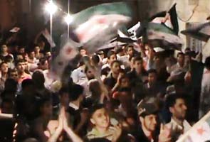 Activists claim Syrian forces raid university, 4 killed 