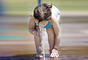 Light showers in east UP bring respite to people from heat