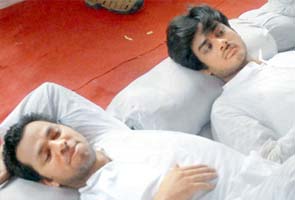 Two Air India pilots on hunger strike